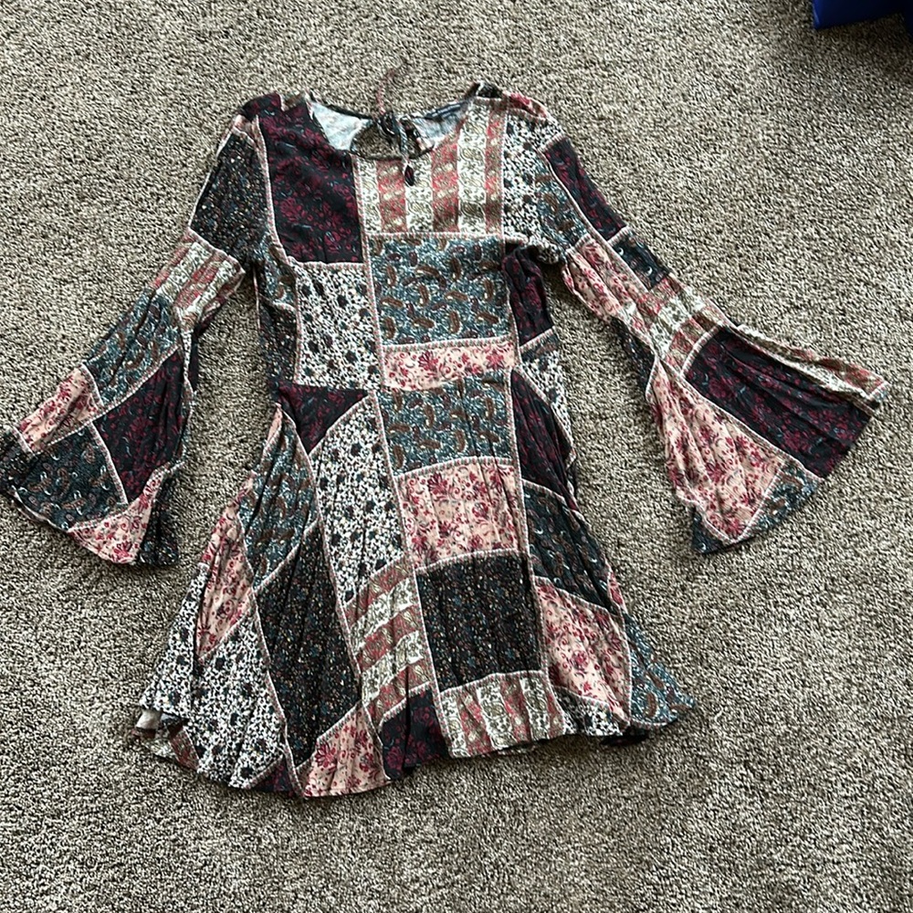 American Eagle Bell-Sleeve Dress Size S